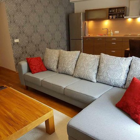 Superior Apartment Near The City Center Tartu Exterior foto