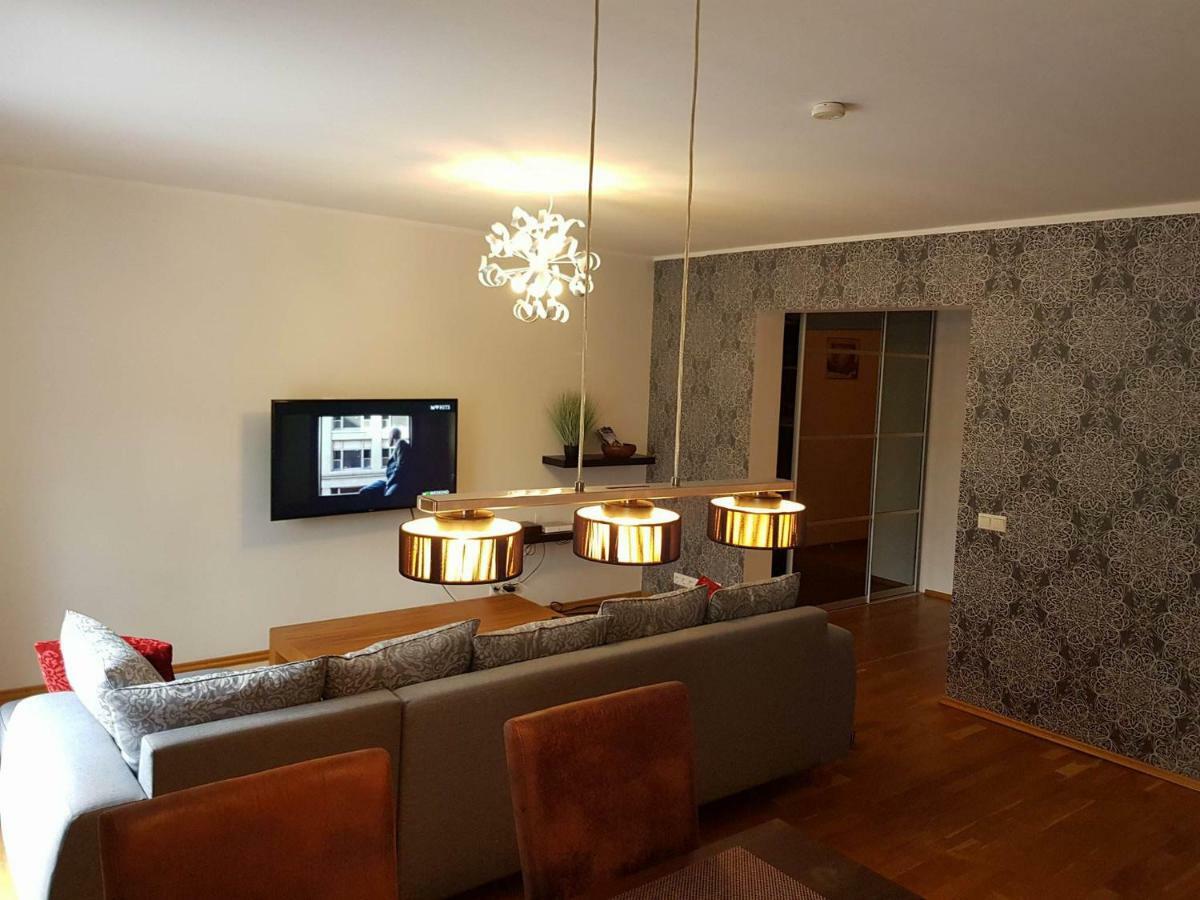 Superior Apartment Near The City Center Tartu Exterior foto